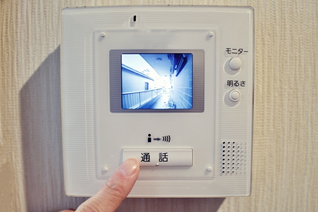 インターホン